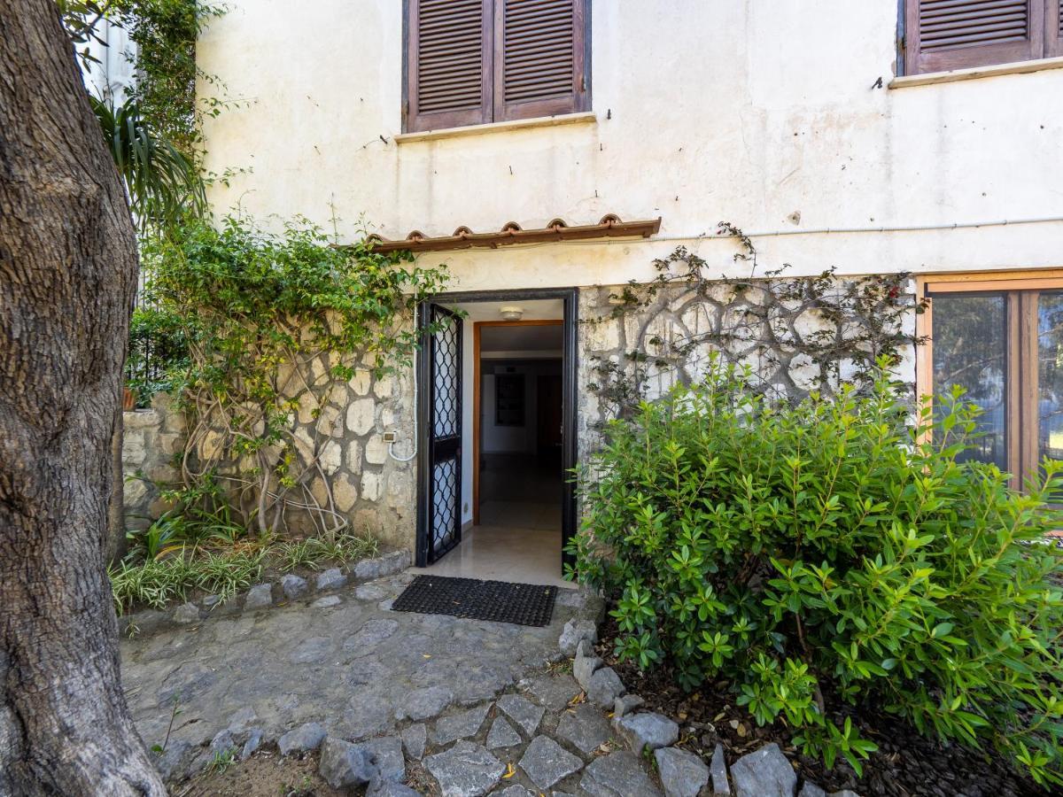 Villa Ulivi Apt à Sorrente Extérieur photo