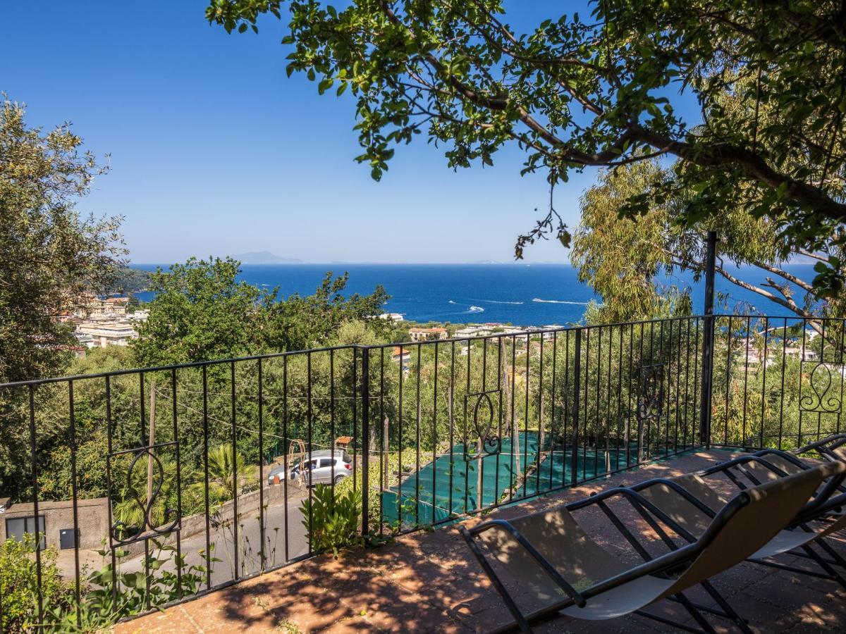 Villa Ulivi Apt à Sorrente Extérieur photo